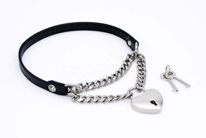 3/8" Front-Locking Black Vegan Leather Martingale Collar in Silver