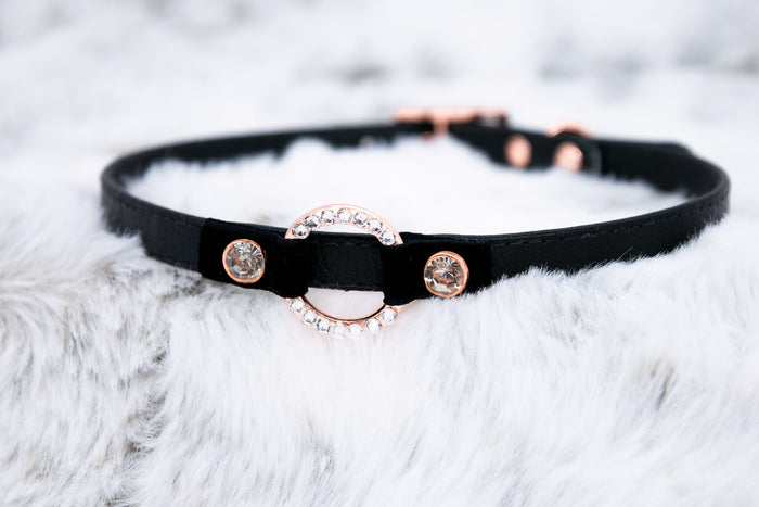 3/8" Preciosa Deluxe O-ring Black Leather and Velvet Collar in Rose Gold