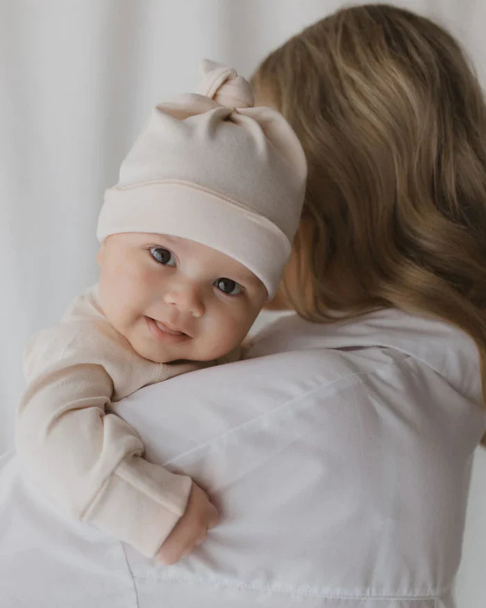 BABYMUTS GEKNOOPT - Sand