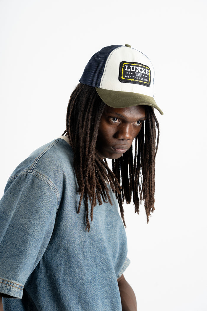 BARBED CAP