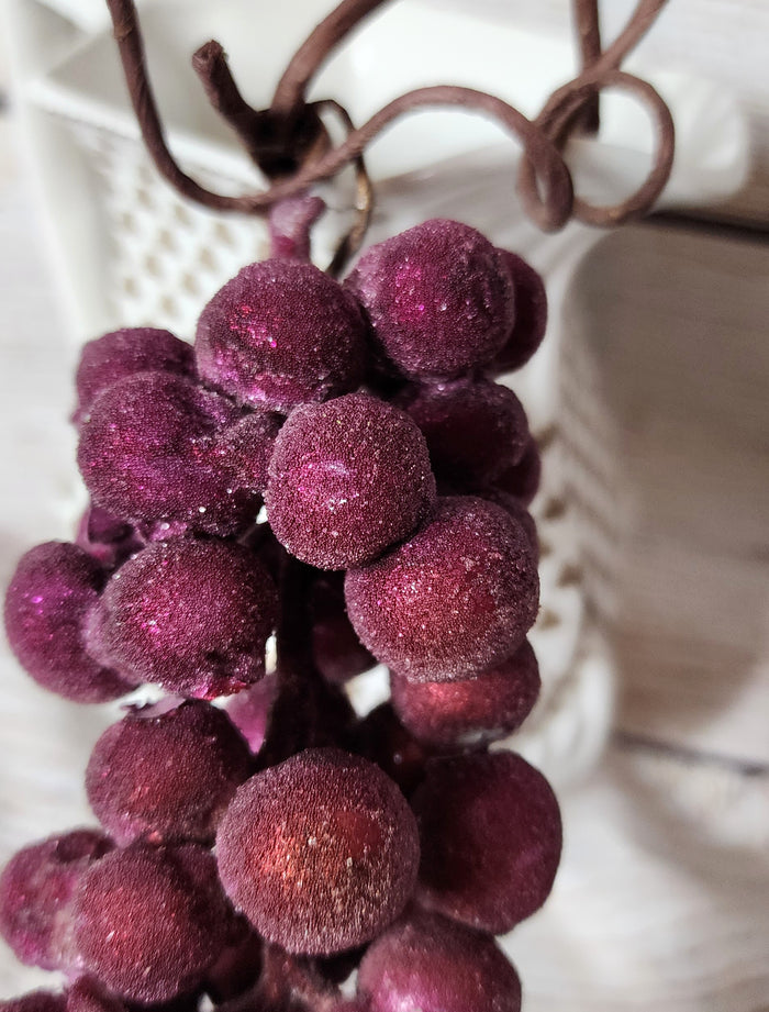 Beaded Grapes 6 pieces
