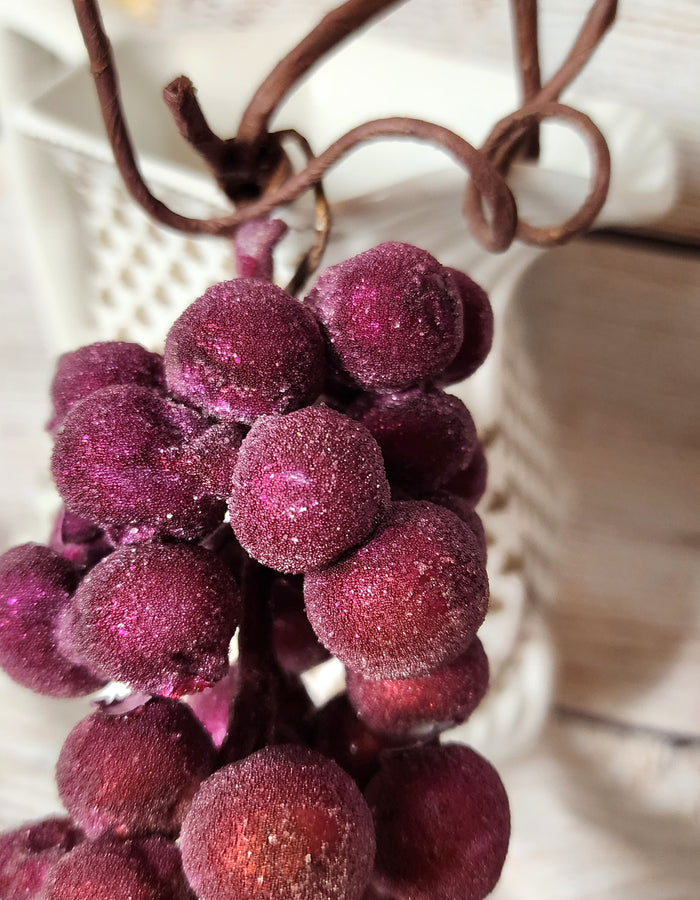 Beaded Grapes 6 pieces