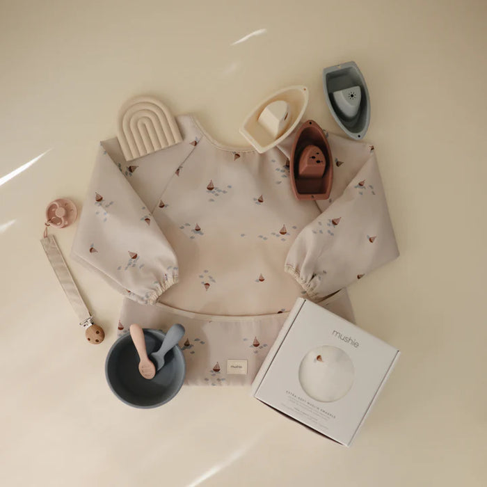 BIB WITH SLEEVES - BOATS