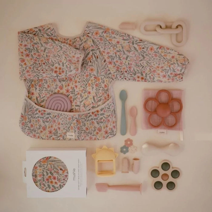 BIB WITH SLEEVES - PASTEL BLOOMS