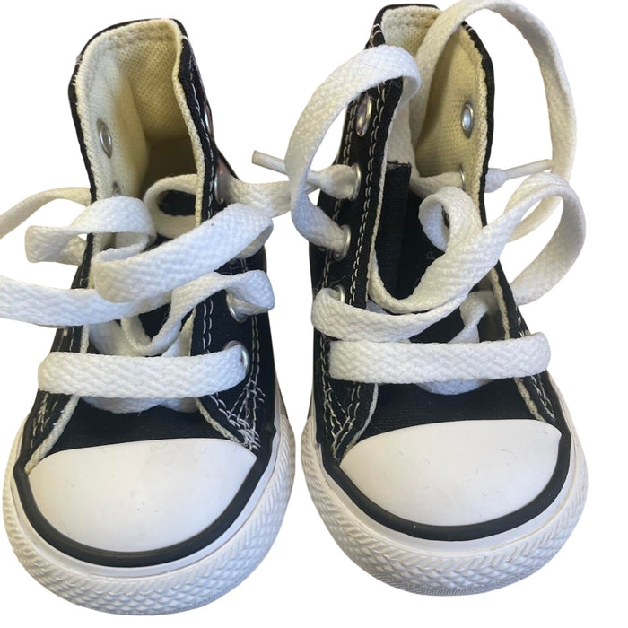 Black and white converse