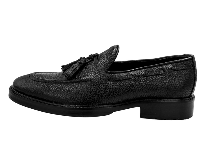 BLACK LOAFER TRACK
