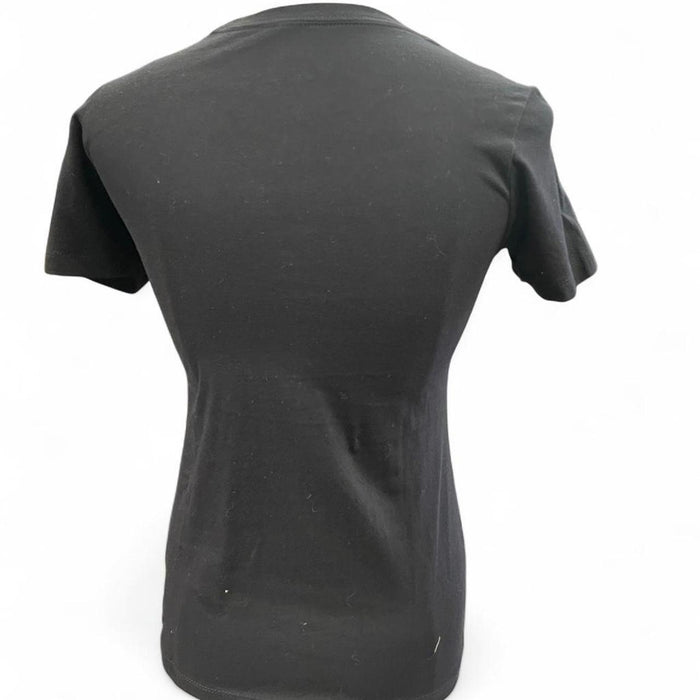 Black women run things black shirt