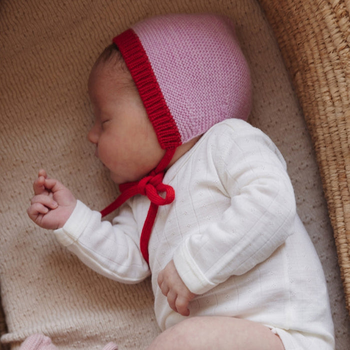 Bonnet Dolly - newborn cotton candy/red