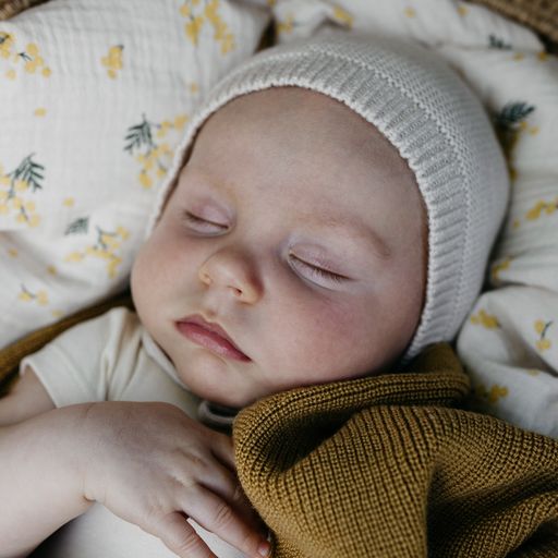 Bonnet Dolly - newborn