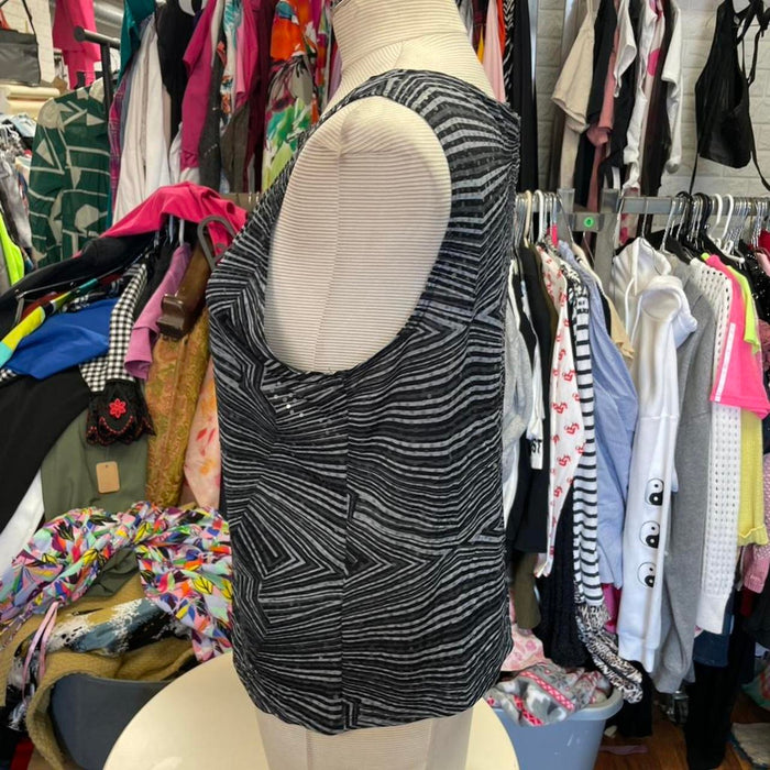 Caren sport black silver top