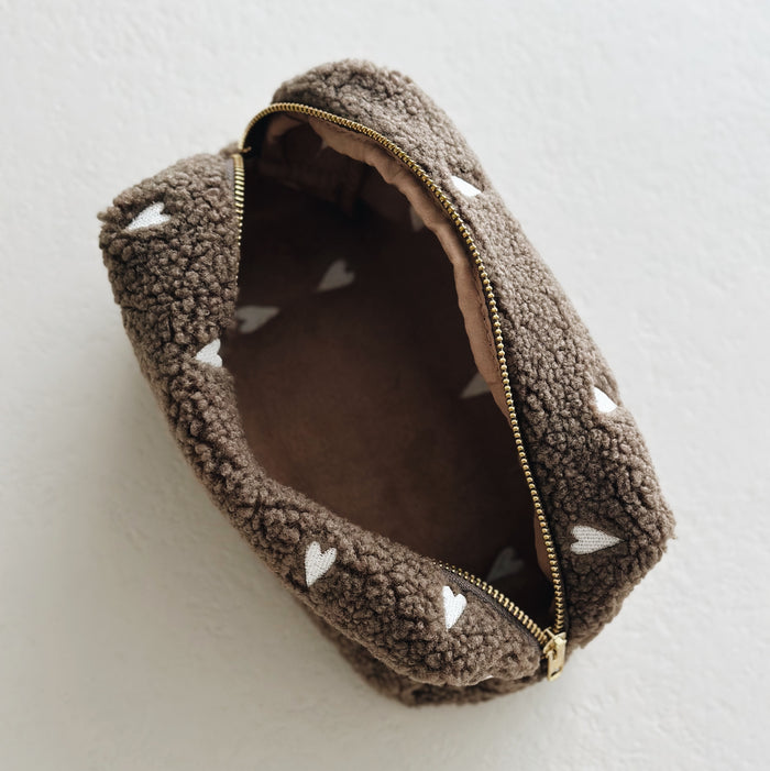 CHUNKY POUCH - BROWN HEARTS
