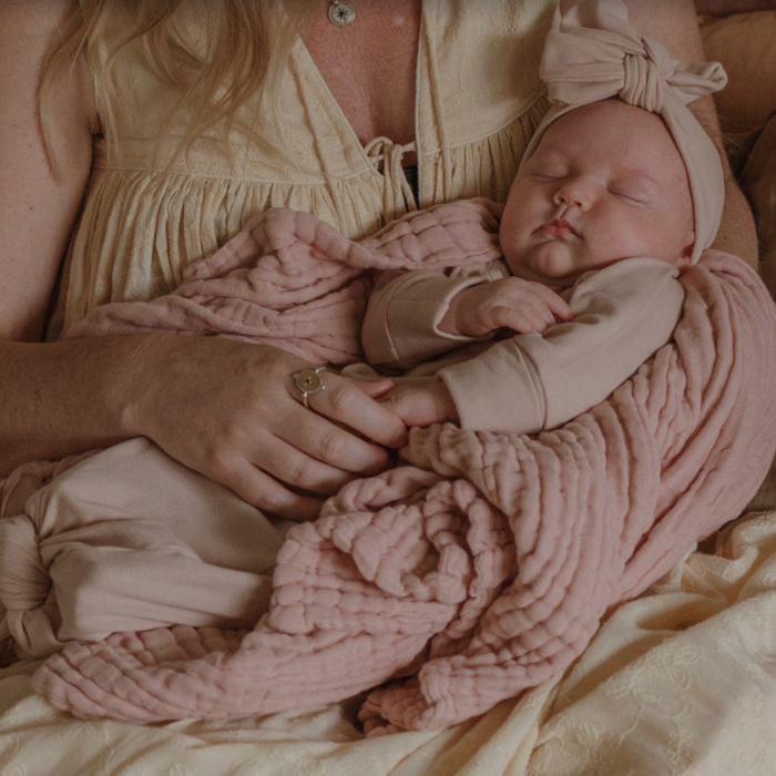 CRINKLE BLANKET