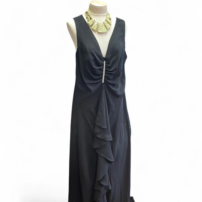 Elegant dining dress with ruffle (size22W)