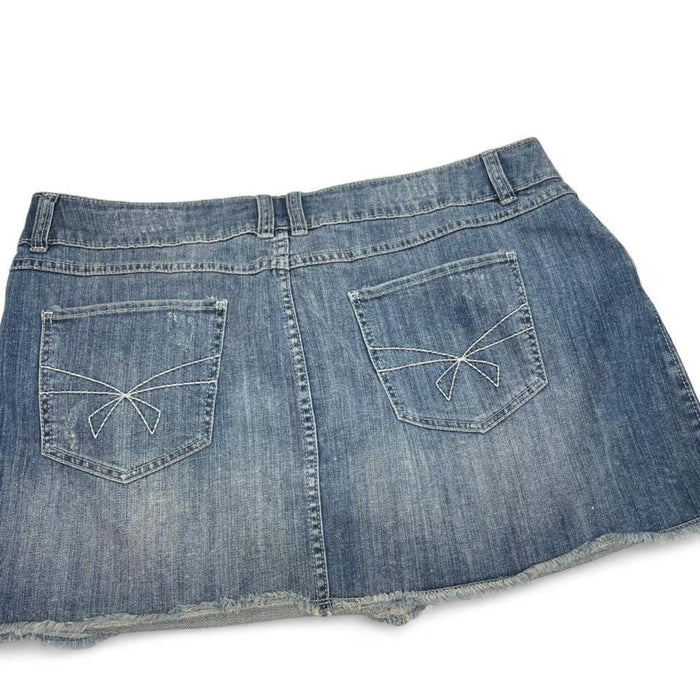 Elle blue denim mini skirt