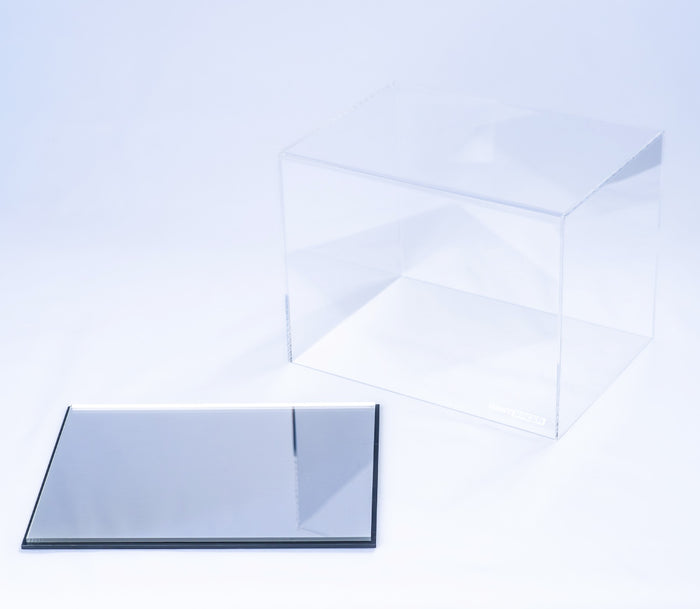 Fast Racer Premium 1:2 Scale Mini Helmet Display Case - Fast Racer