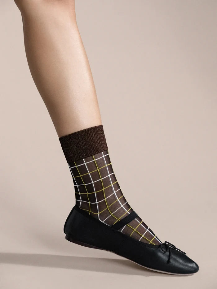 Hansel from Basel – Grid Sheer Crew in Black