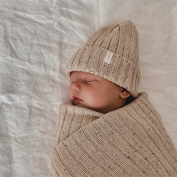 KNIT BEANIE