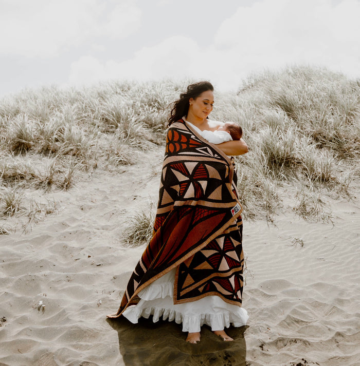 Lalaga Woven Throw