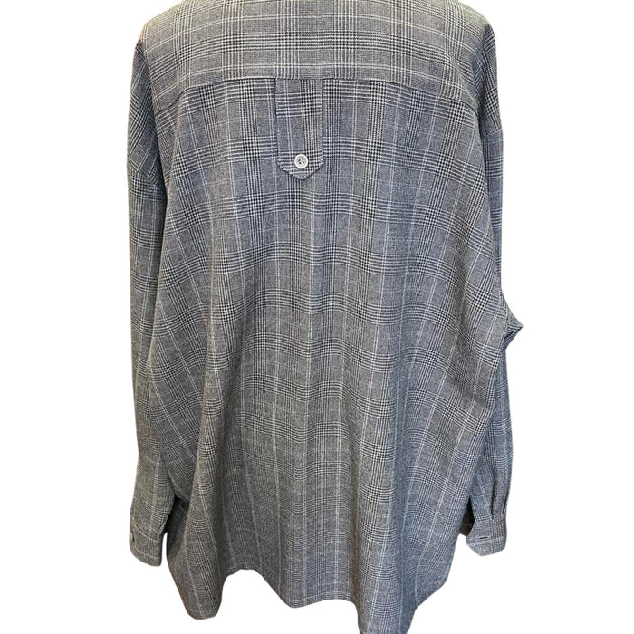 Mens size 40/32 grey plaid