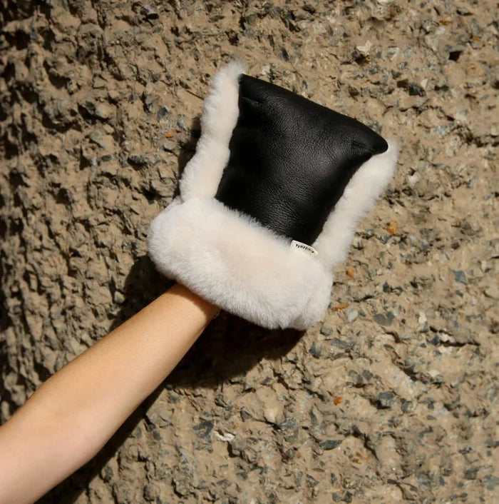 MILK COATED BUGGY MITTENS