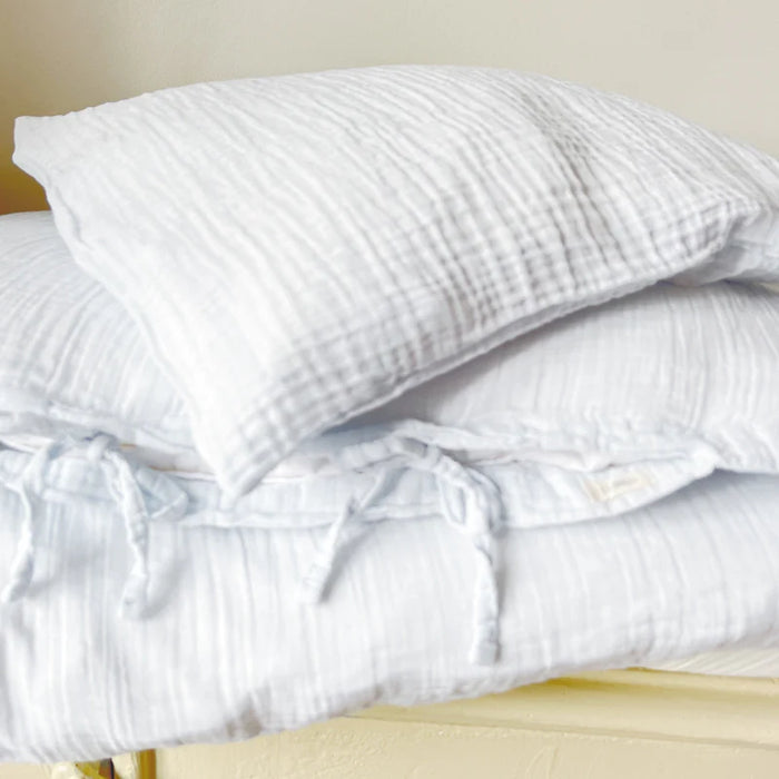 Muslin Junior Bedding - Soft Blue 140x100