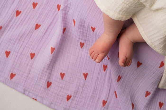 MUSLIN SWADDLE 120x120 - Purple heart