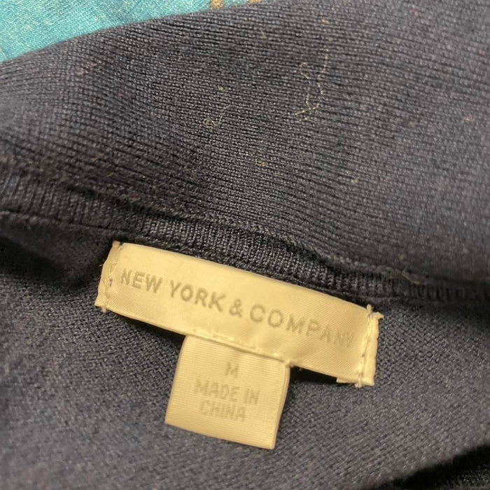 Navy blue new york & company shirt