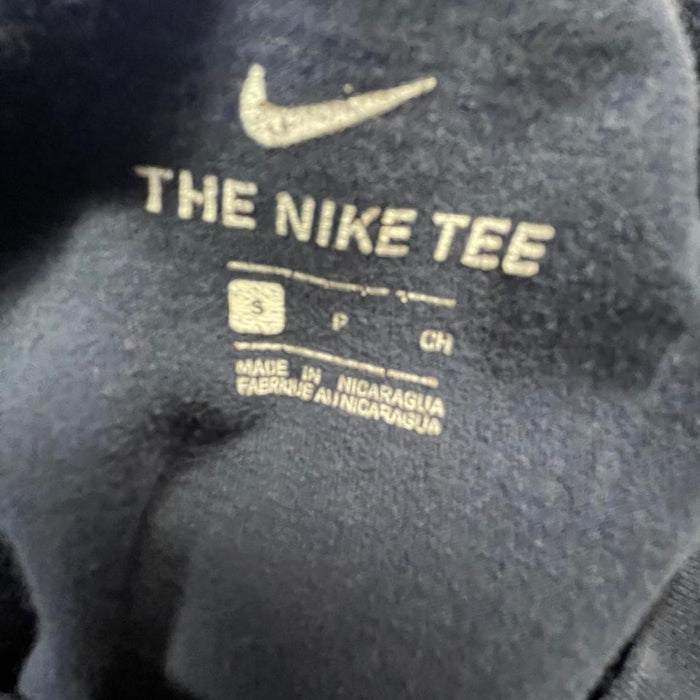 Nike navy blue tee