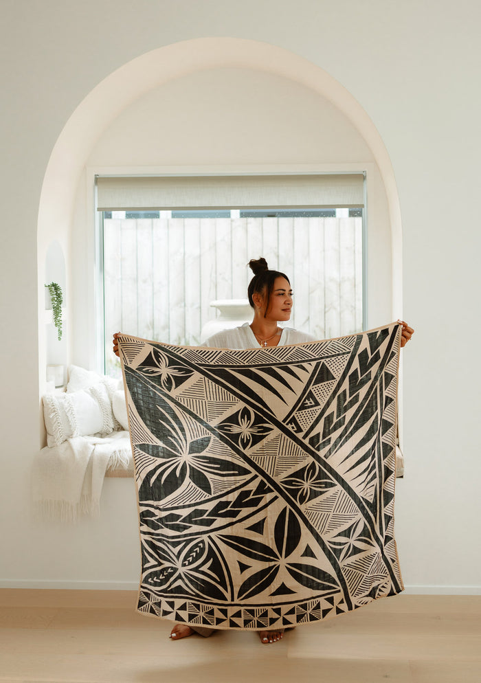 Organic Muslin wrap in Koko