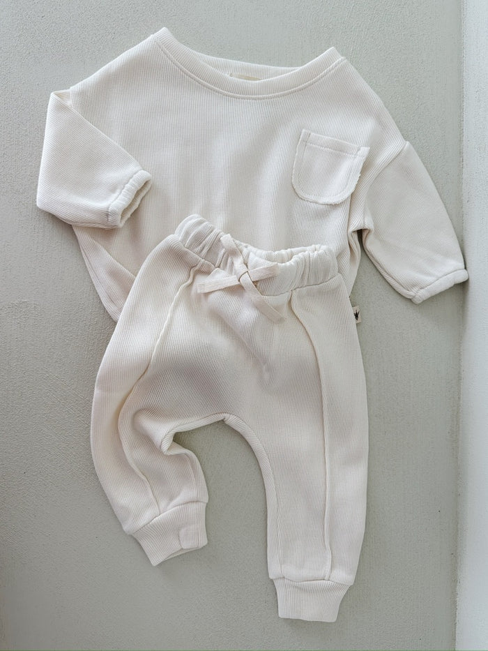 PIPED TRIM PANTS