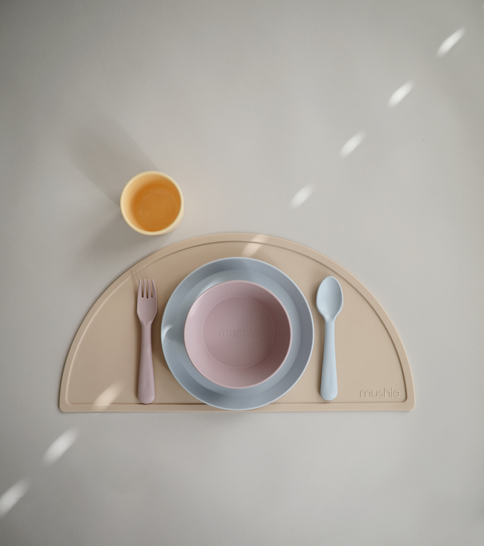 PLATES ROUND