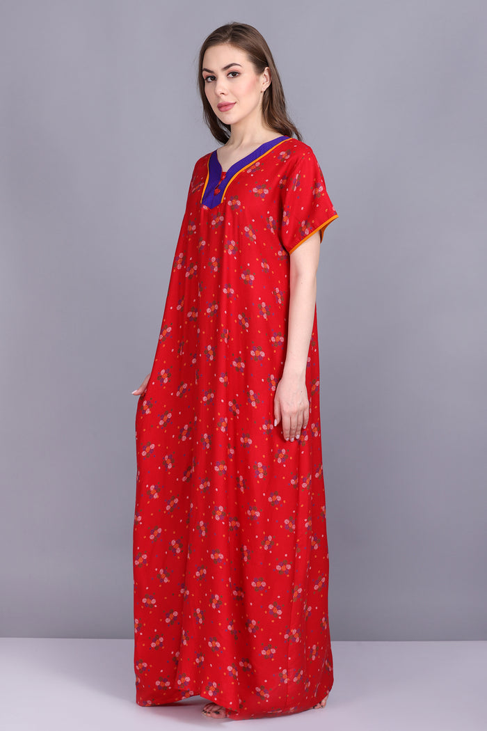 Printed Alpine Ladies Night Gown with Attractive Neck Design