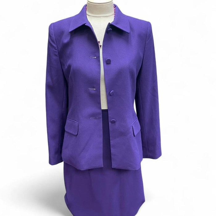 Purple 2 piece suit with