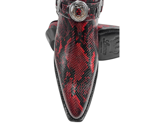 RED SNAKE MUNICH