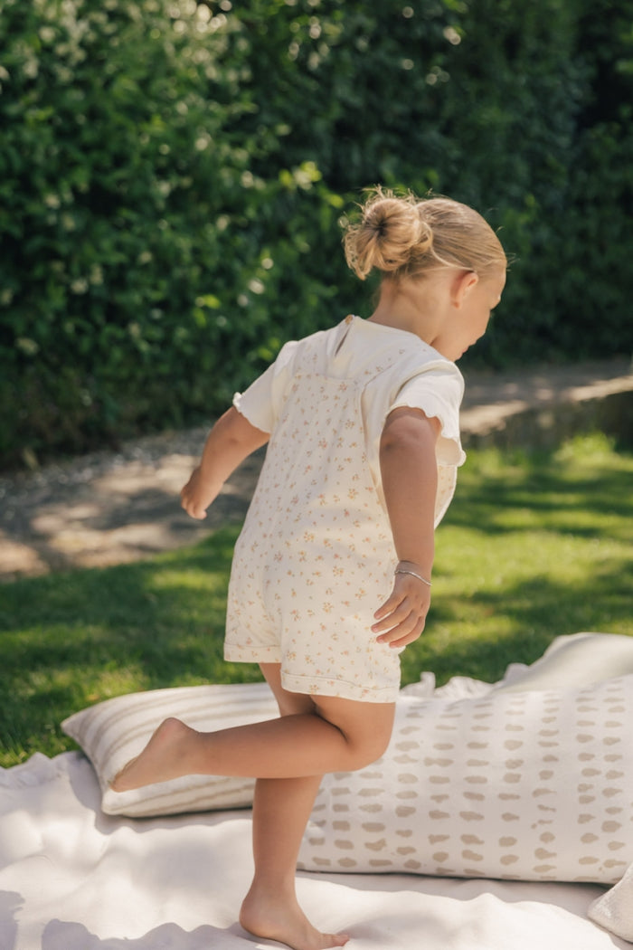 RUFFLED T-SHIRT - CREMA