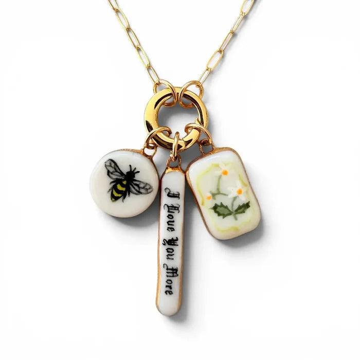 Shà Parlé Bee Porcelain Charm