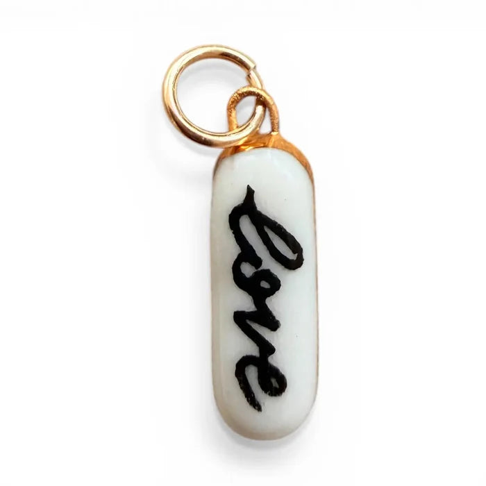 Shà Parlé "Love" Bar Charm