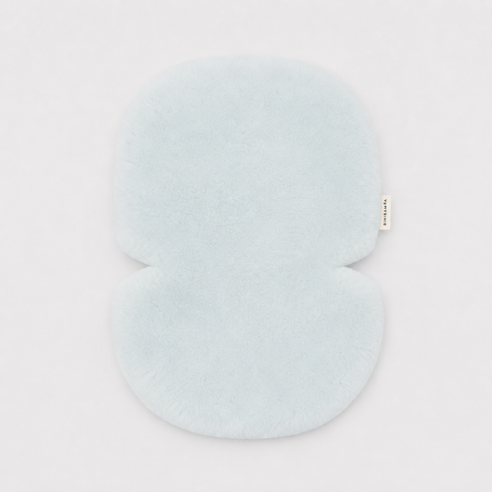 SHEEPSKIN SNUGGLER - sky blue
