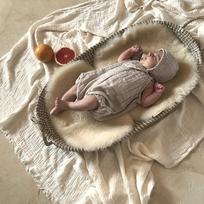 SHEEPSKIN SNUGGLER - sky blue