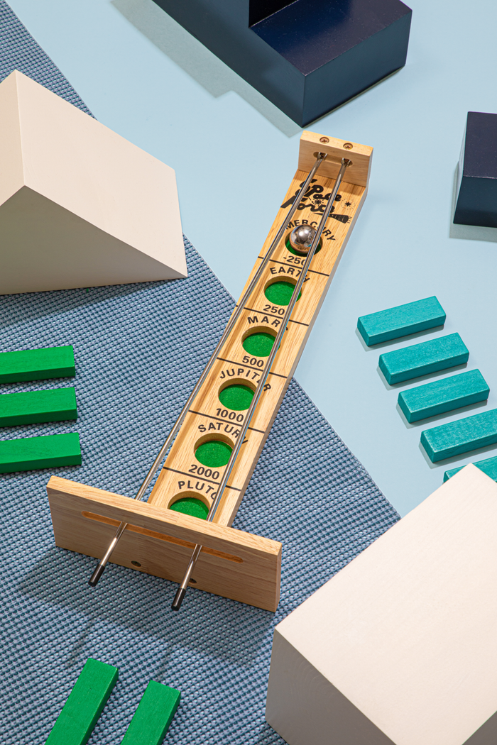 Shoot the Moon Tabletop Game