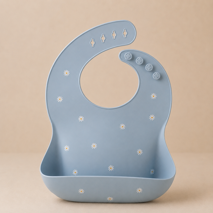 SILICONE BIBS - white daisies