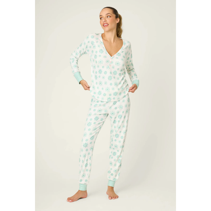 Snowflake Wishes Pointelle Pants Set In Ivory - Romantiques