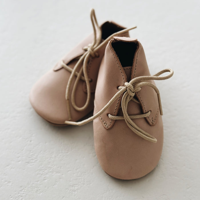 SOFT SOLE SHOE - DESERT LACE CARAMEL
