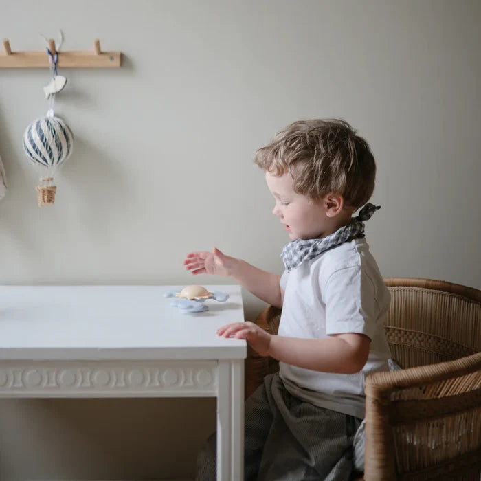SUCTION SPINNER TOY - SUNSHINE