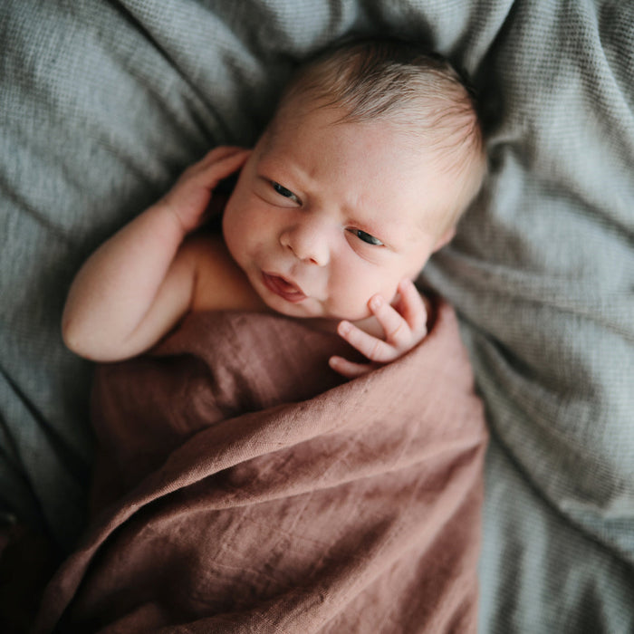 SWADDLE 120x120 - cedar