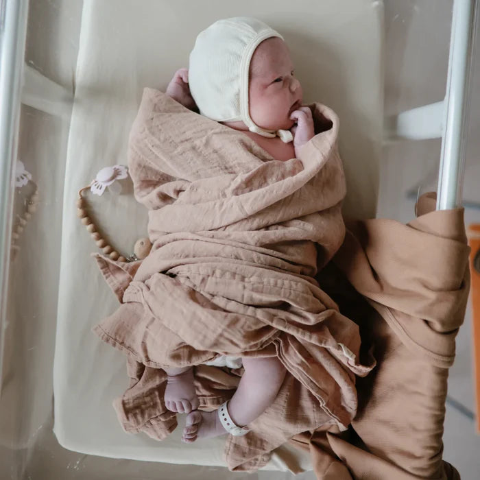 SWADDLE 120x120 - cognac