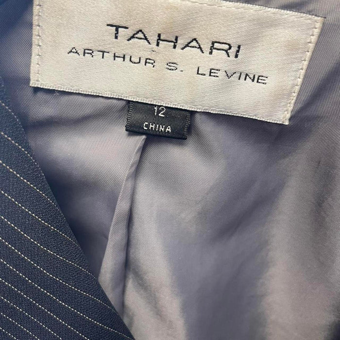 Tahari arthur s levine black blazer