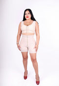 Venecia Short Invisible