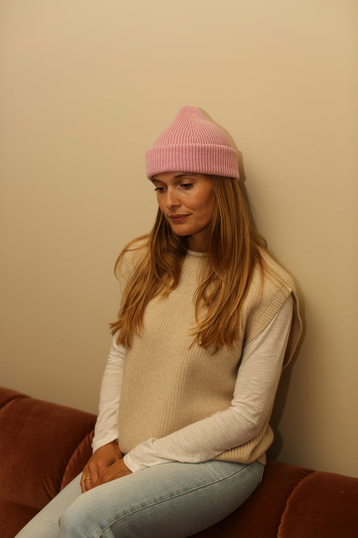 VEST HELLE - CREAM