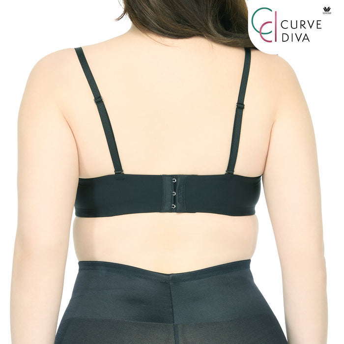 Wacoal Curve Diva บราเกาะอกมีโครงเก็บกระชับ สาวคัพใหญ่ รุ่น WB7986 สีดำ (BL)